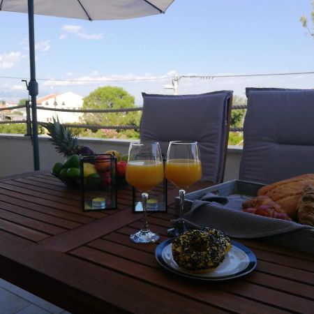 Holiday Home Velebit Nin Luaran gambar