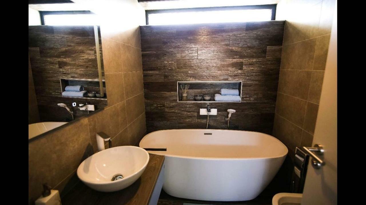 Holiday Home Velebit Nin Luaran gambar